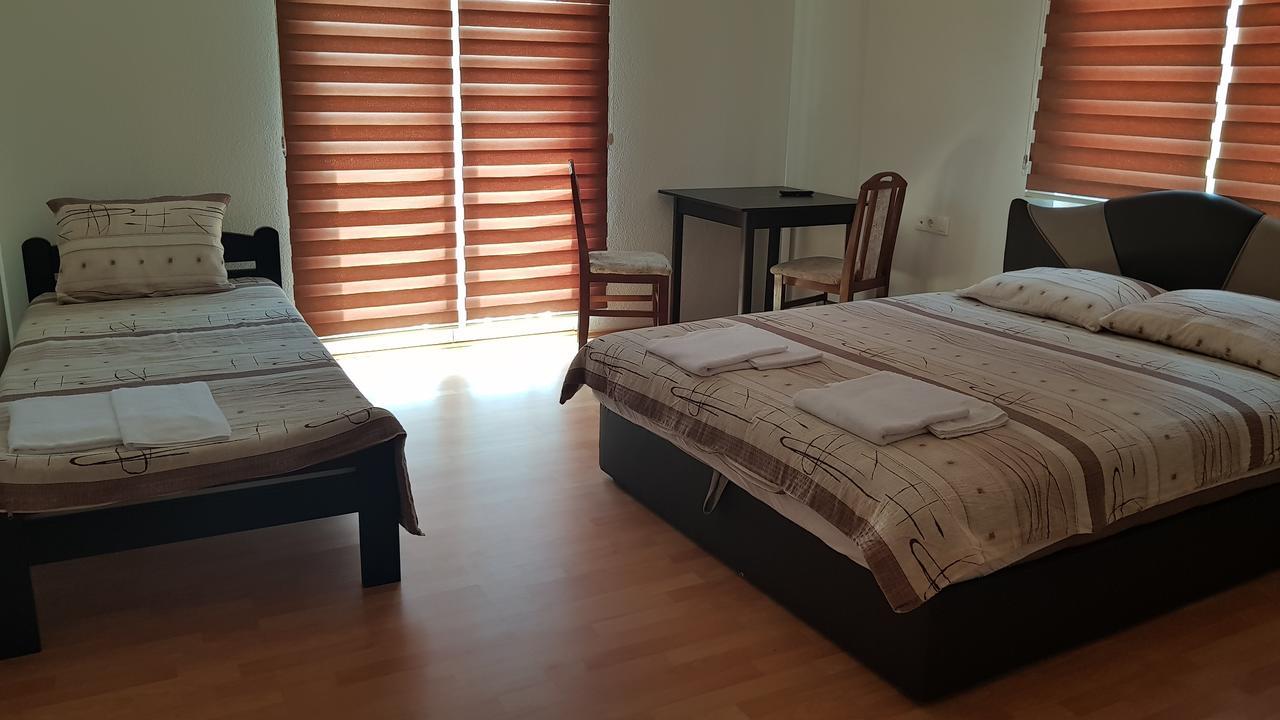 Sunrise Hotel & Camping Struga Luaran gambar